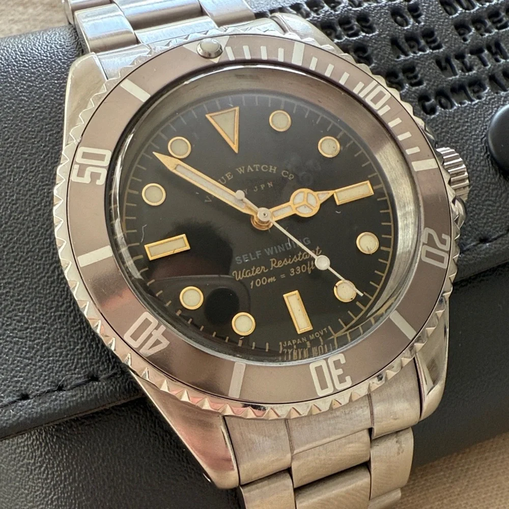 Vague Watch Co. - Men's Stainless Steel Diver Watch - Black Dial - Gray Bezel